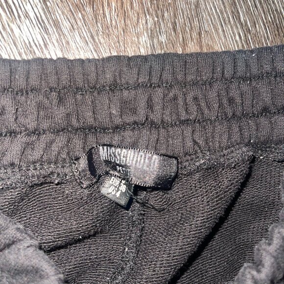 Missguided Black Jogger Sweatpants - Picture 2 of 3